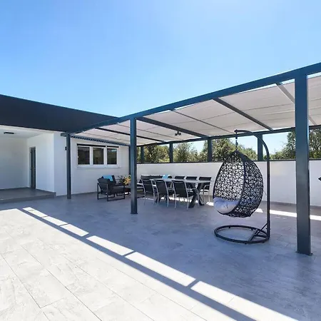 Villa Vallelunga Comfortable Holiday