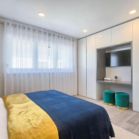 Vallelunga Comfortable Holiday Villa *